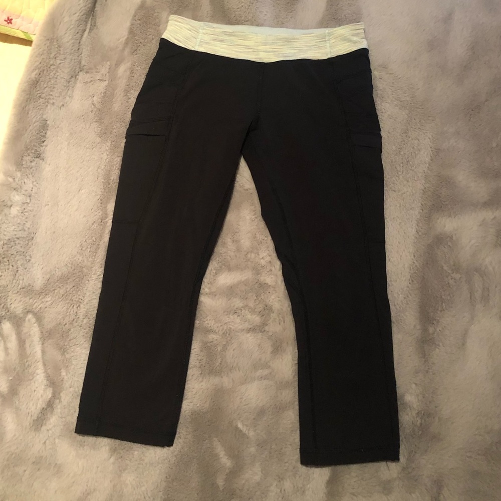 Ivivva capri leggings